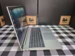 HP EliteBook 860 G11 - Imagen 4
