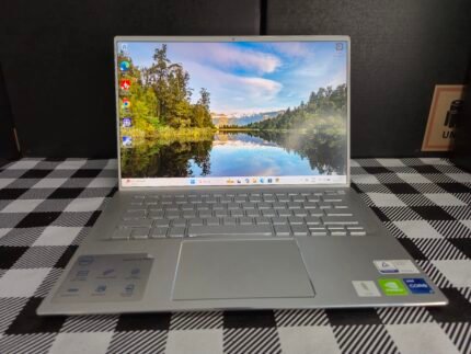 Dell Inspiron 14 7400 (GeForce)